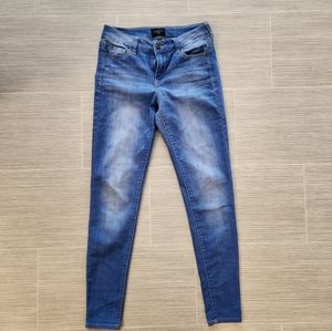 celebrity pink skinny jeans